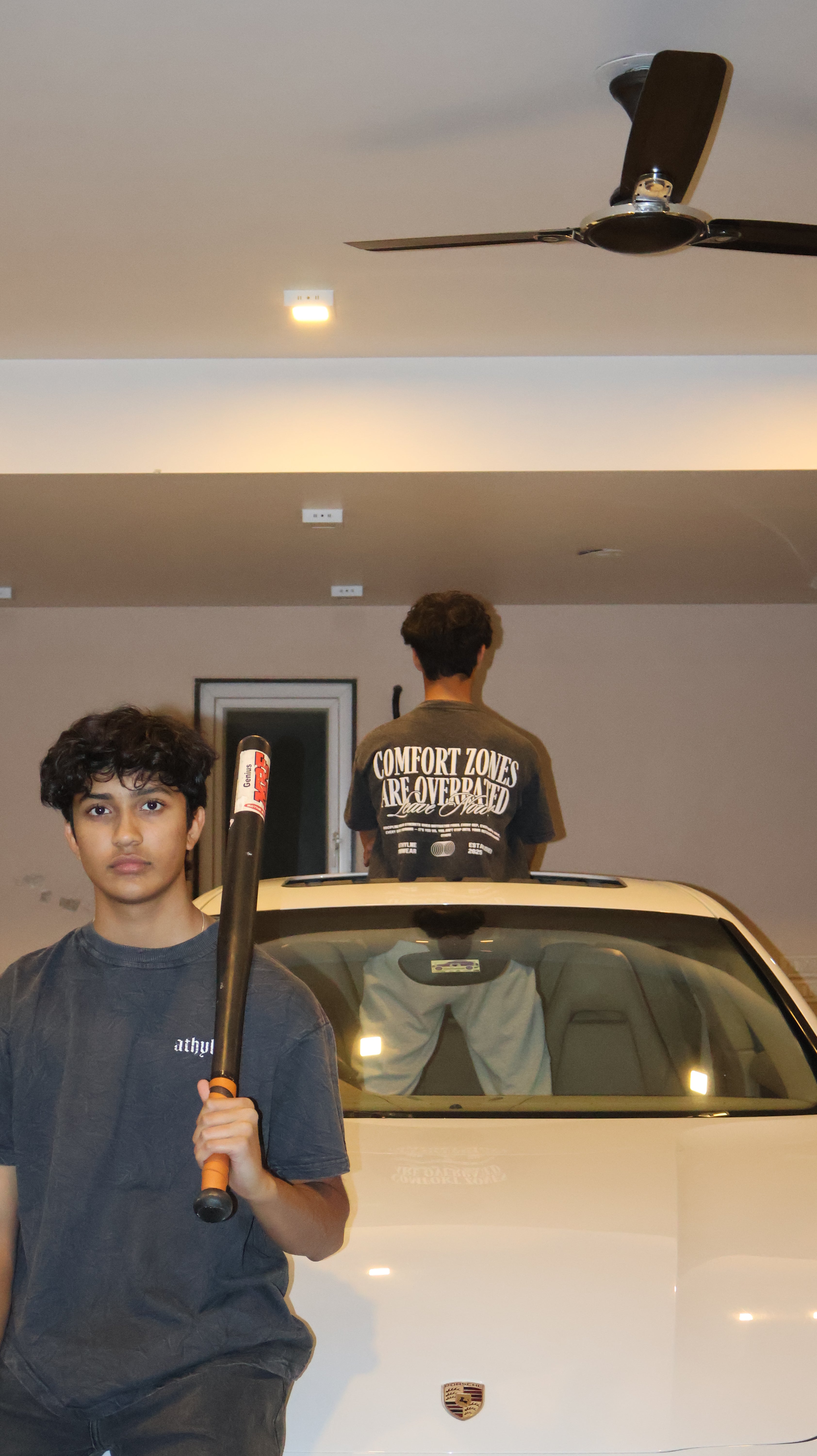 [COMFORT ZONE] OVERSIZED T-SHIRT